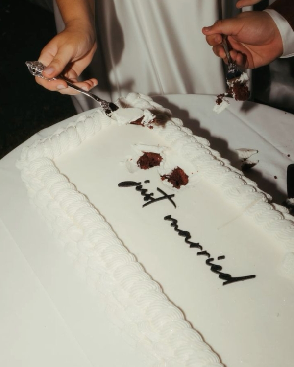 10 Major Wedding Cake Trends for 2025