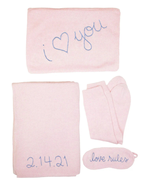 16 Online Boutiques for Unique Gifts & Favors