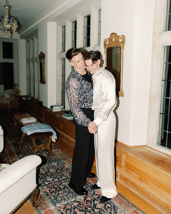 An Enchanting Manor Wedding in the English Countryside