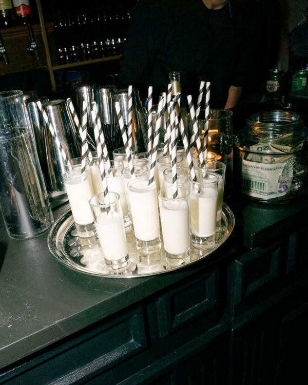 8 Late-Night Snacks for Your Wedding After Party