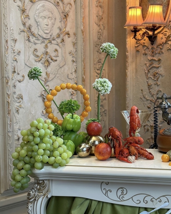 35 Artistic Fruit & Vegetable Centerpiece Arrangements