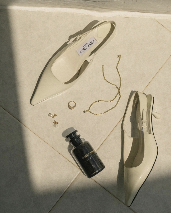 A Minimalist Seaside Wedding on the Breathtaking Island of Panarea, Sicily