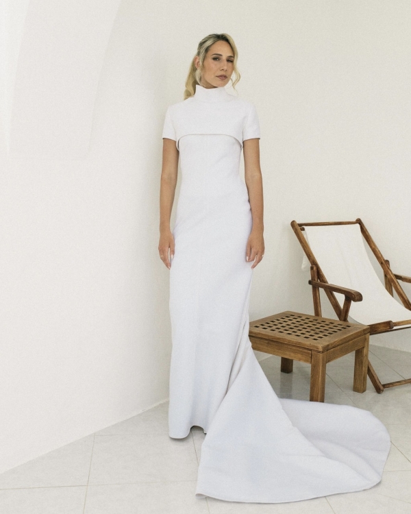 A Minimalist Seaside Wedding on the Breathtaking Island of Panarea, Sicily