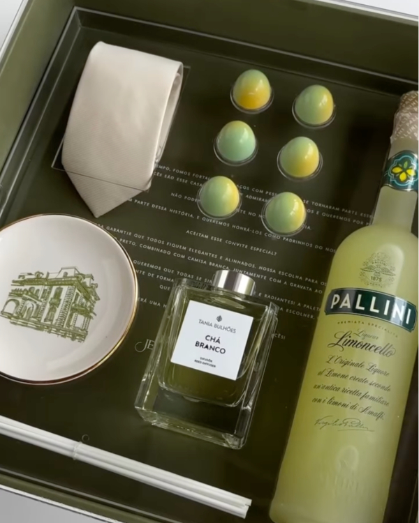 45 Fun & Creative Ways to Ask Your Besties to Be Your Bridesmaids