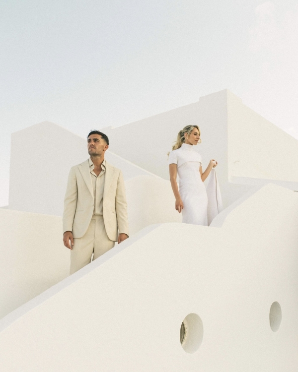 A Minimalist Seaside Wedding on the Breathtaking Island of Panarea, Sicily