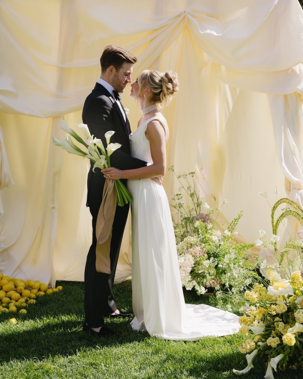 A Chic Buttercream Garden Wedding in Boulder, Colorado