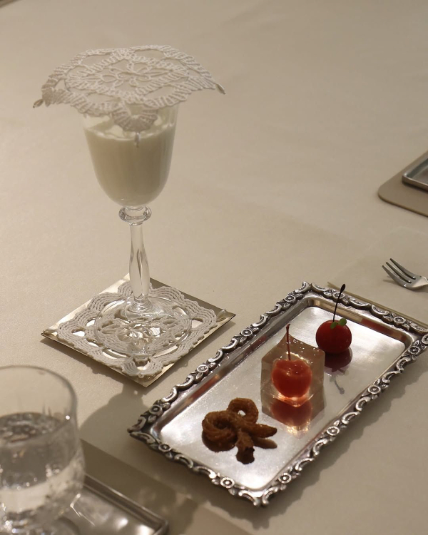 10 Major Wedding Food & Drink Trends for 2026