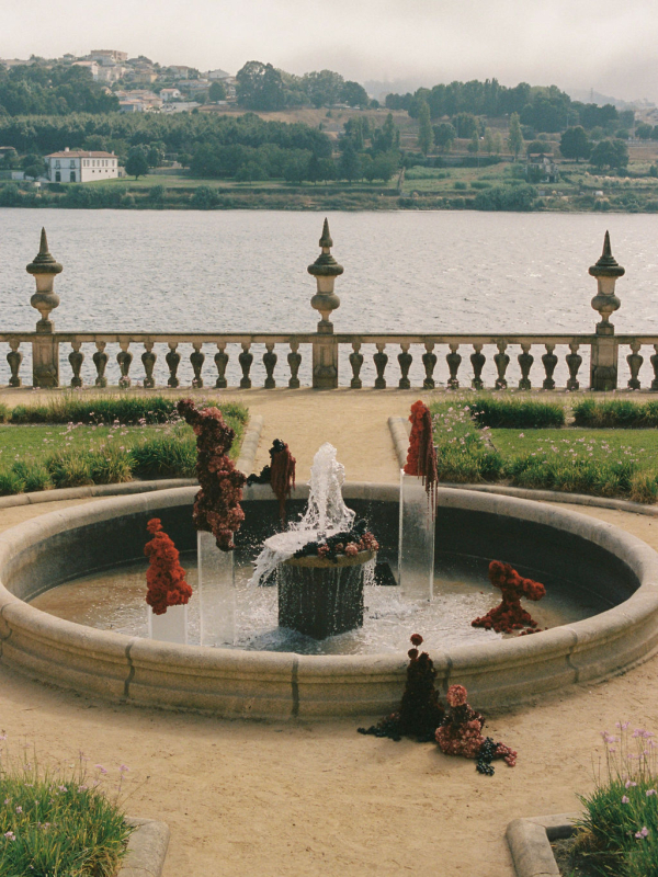 Florists Oh, Maria Flores