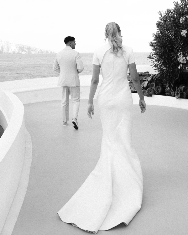 A Minimalist Seaside Wedding on the Breathtaking Island of Panarea, Sicily