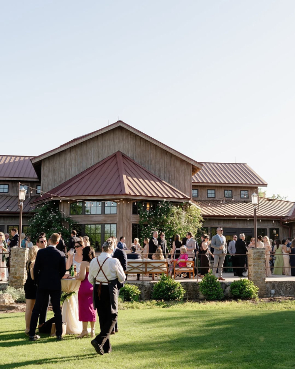 10 Best Vineyard Wedding Venues in the US