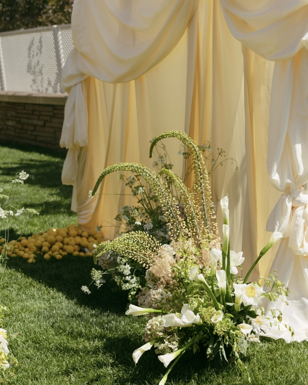 A Chic Buttercream Garden Wedding in Boulder, Colorado
