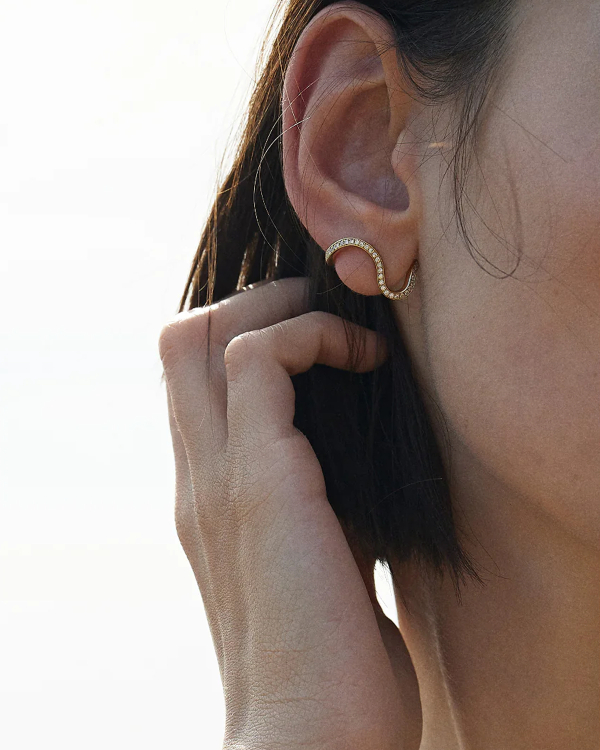 25 Fine Jewelry Stud Earrings Perfect for the Modern Bride