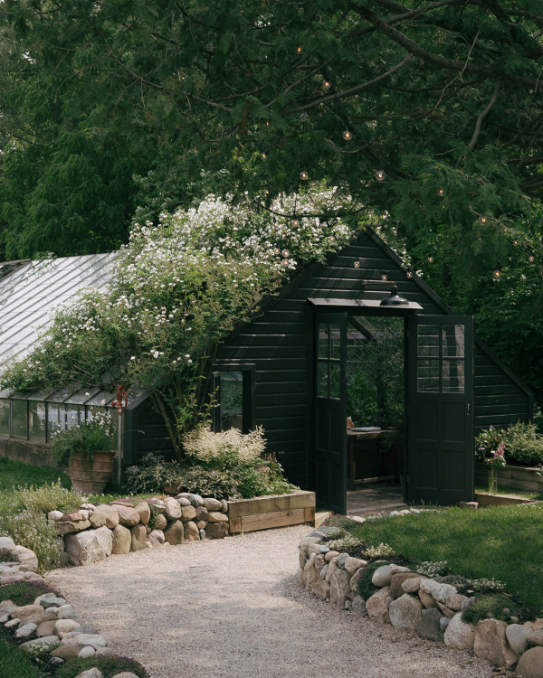 A Romantic Garden Wedding with Whimsical Foraged Blooms & Berries