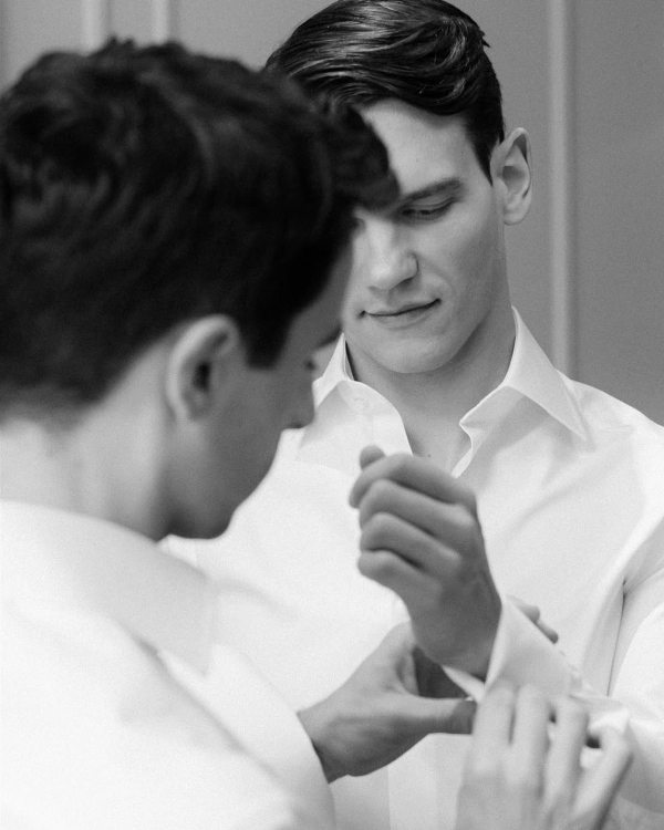 10 Photographer-Backed Wedding Portrait Pose Ideas to Save to Your Mood Board