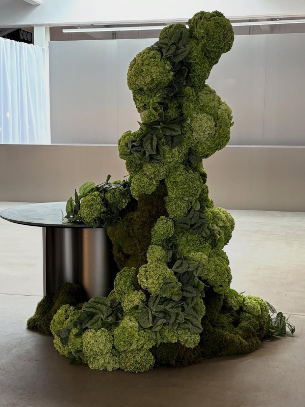 10 Expert Tips for Wedding Flowers That Feel Creative, Considered and Completely You