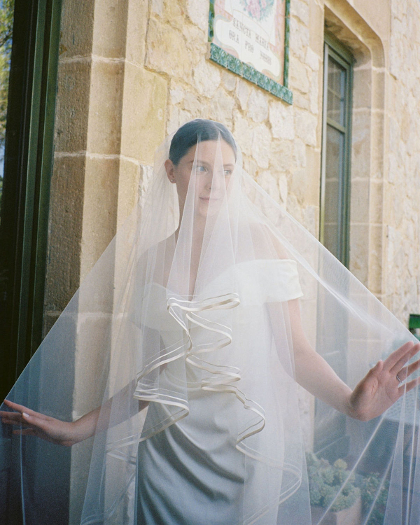 35 Must-Know Tips from Top Wedding Photographers