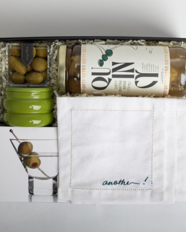 45 Fun & Creative Ways to Ask Your Besties to Be Your Bridesmaids