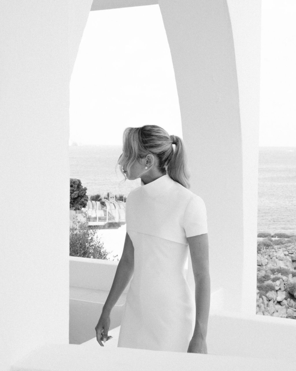 A Minimalist Seaside Wedding on the Breathtaking Island of Panarea, Sicily