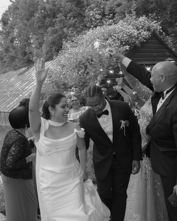 A Romantic Garden Wedding with Whimsical Foraged Blooms & Berries