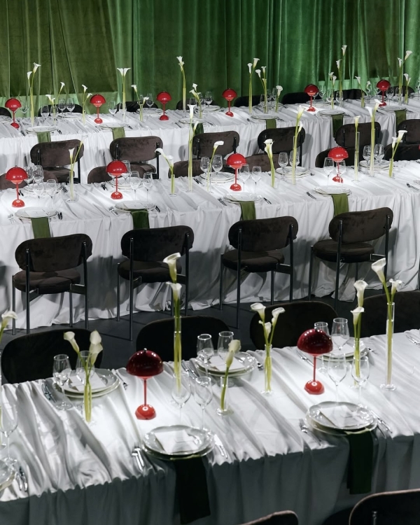 How to Navigate Different Wedding Visions as a Couple