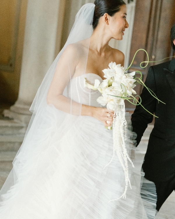 A Chic Black Tie Editorial-Inspired Wedding on Lake Garda, Italy