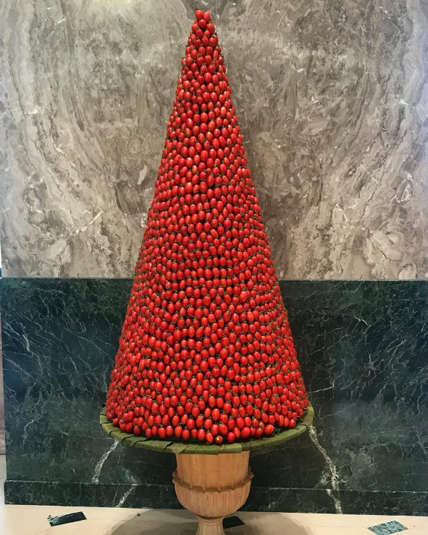 Trend: Geometric Floral Arrangements