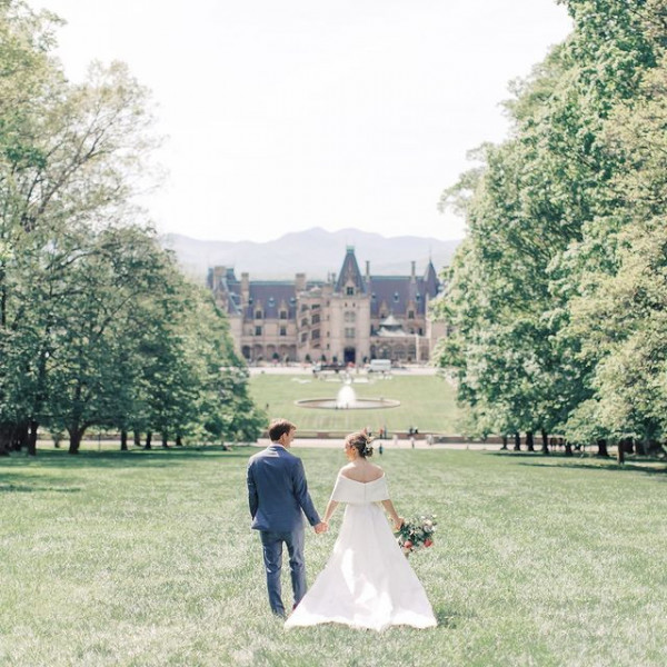 6 Best Vineyard Wedding Venues | Winery Wedding Locations | Wine Farm | All Inclusive Bridal Packages