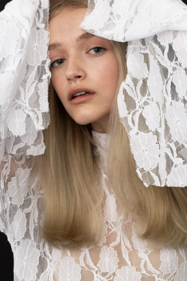 Beauty Dina Khmylova