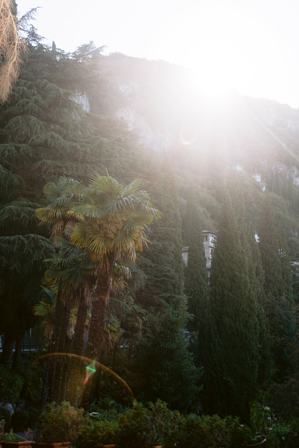 A Lake Como Love Story | Emily Li | THE WED