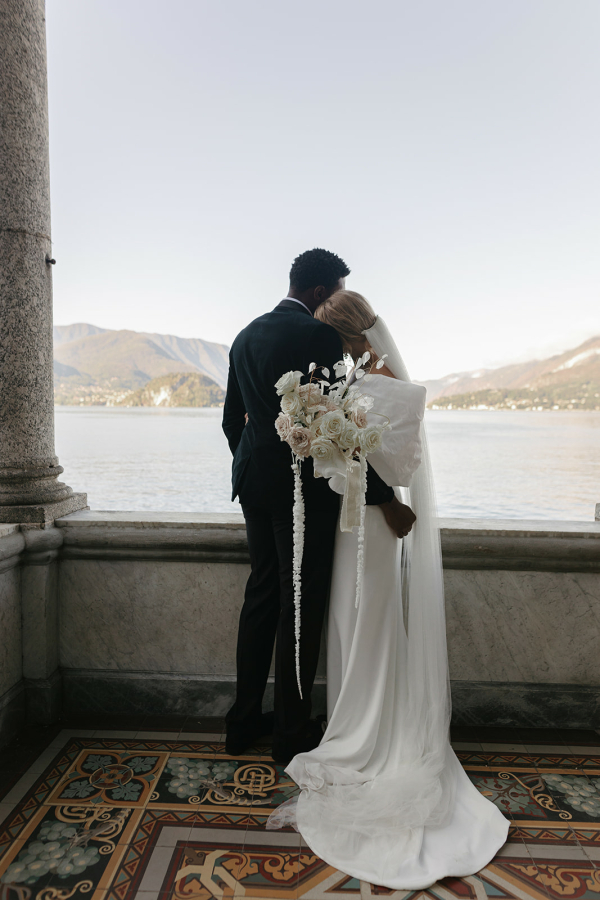 A Lake Como Love Story | Emily Li | THE WED