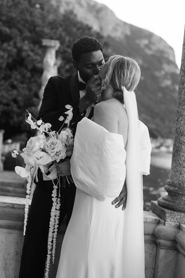 A Lake Como Love Story | Emily Li | THE WED