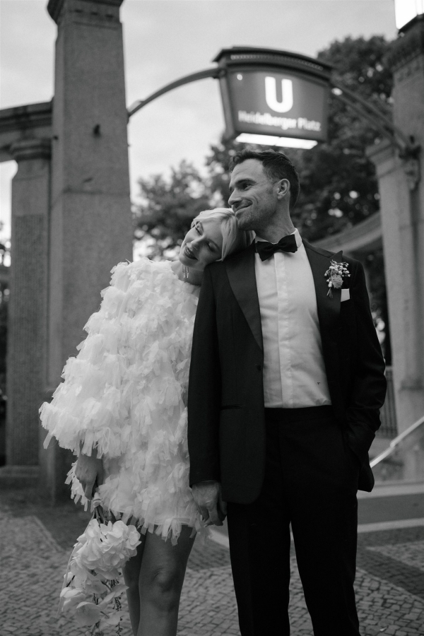 Berlin city elopement | THE WED