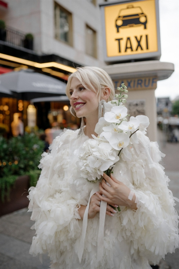 Berlin city elopement | THE WED