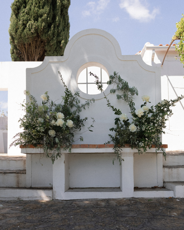 Wedding Editorial in Portuguese Winelands