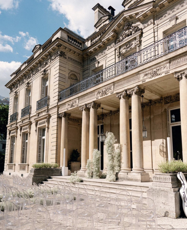 9 Best Wedding Planners in France | French Wedding Planning Companies | TOP Luxury Bridal Agencies