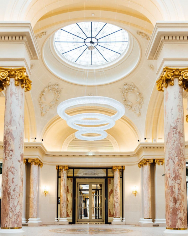 12 Best Wedding Venues in Paris, France | The Most Beautiful Places to Get Married | TOP of the Luxury, Unique Wedding Locations