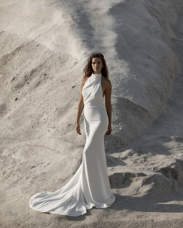 Wedding Dress Styles for Athletic Build