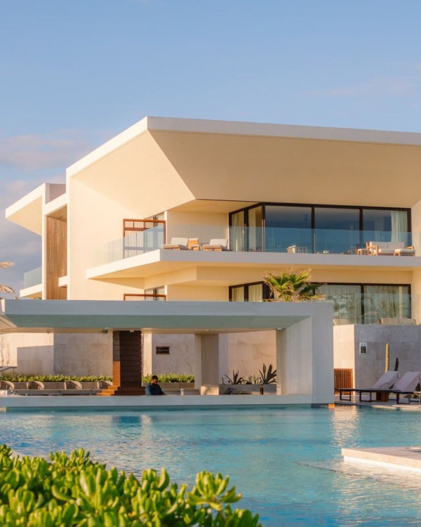 10 Best Wedding Venues in Cabo San Lucas, Mexico | Top of the Luxury, Unique Wedding Resorts, Destinations