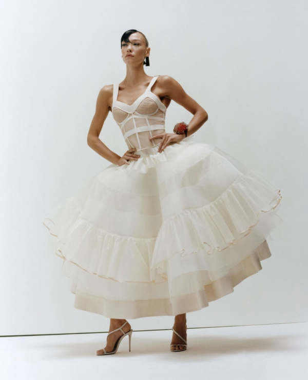 Wedding Dress Styles for Athletic Build