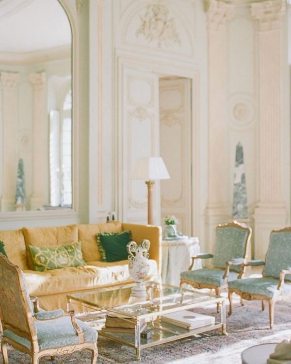 12 Best Wedding Venues in Paris, France | The Most Beautiful Places to Get Married | TOP of the Luxury, Unique Wedding Locations