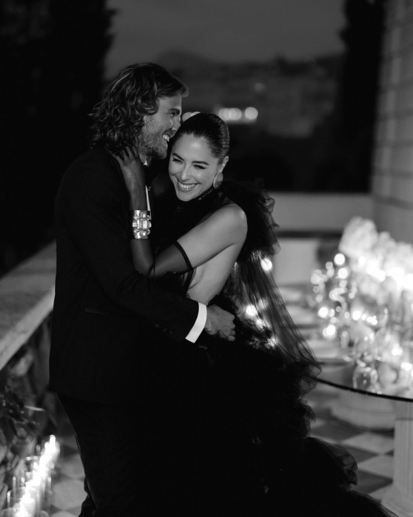 Captivating Love Story at Majestic Villa Astor