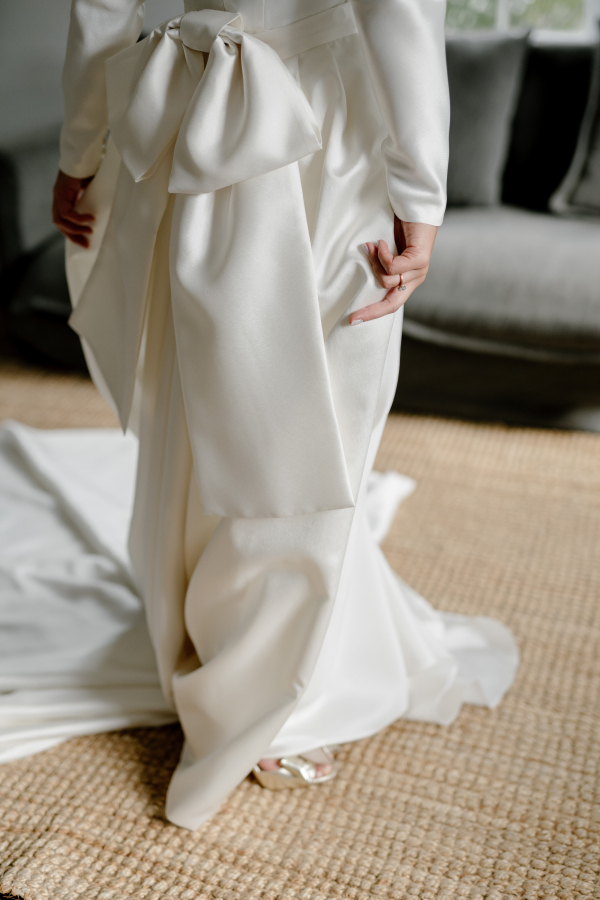 Timeless Elegance and Modern Flair: Charming Bendooley Estate Wedding