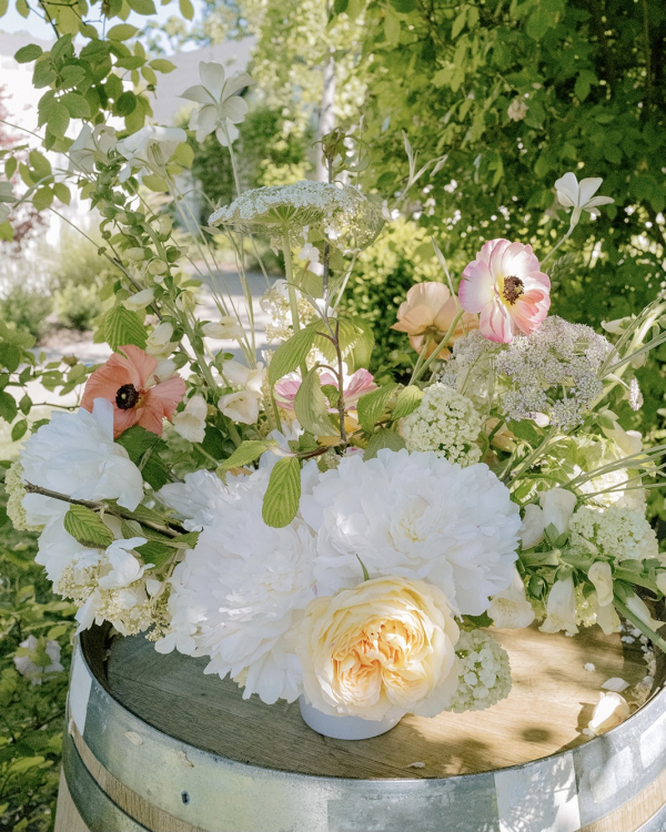 Garden Wedding Party at the MacArthur Place Hotel | Danielle and James Marriage Ceremony