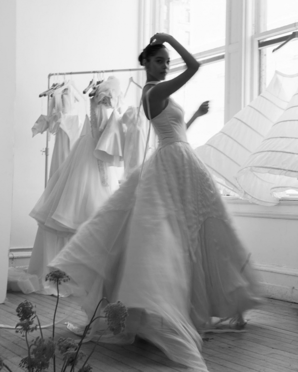 Best Wedding Dresses for Broad Shoulders | Bridal Gown Styles, Outfits for Wide Shoulders