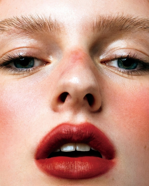 8 Essential Tips for Lasting Bridal Makeup