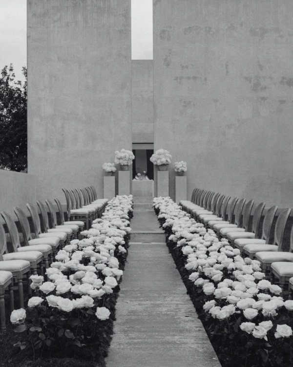 30 Fresh Ideas for Unique Aisle and Ceremony Seating