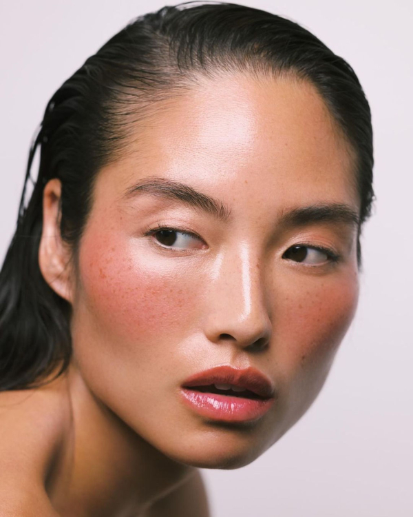 8 Essential Tips for Lasting Bridal Makeup