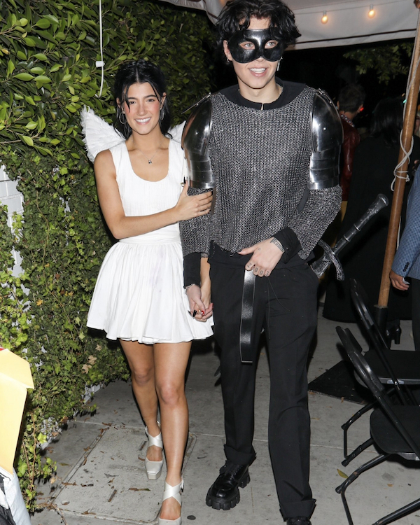 30 Iconic Halloween Costumes for Couples