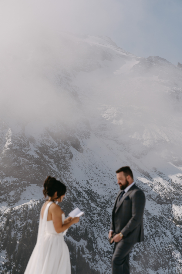 Photographers Sky and Savvy Photo