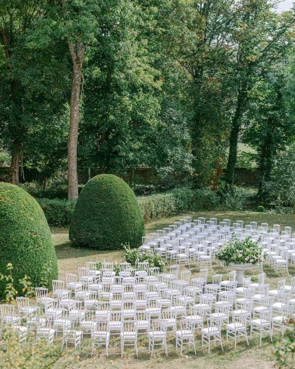 30 Fresh Ideas for Unique Aisle and Ceremony Seating